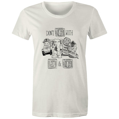 Johnson & Friends - Women's Classic Tee