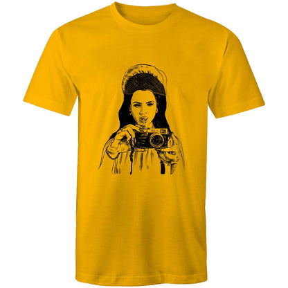 Lana - Classic Tee