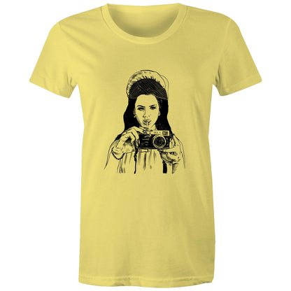 Lana - Women's Classic Tee