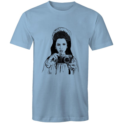 Lana - Classic Tee