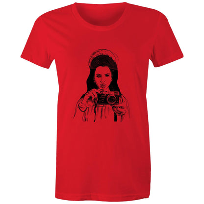 Lana - Women's Classic Tee