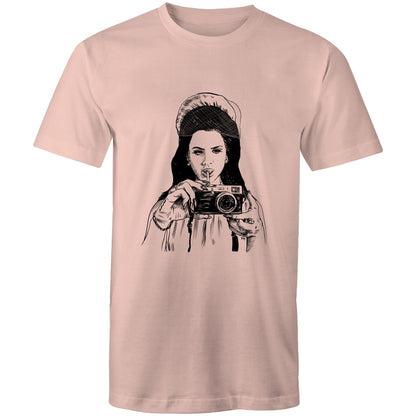 Lana - Classic Tee