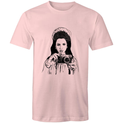 Lana - Classic Tee