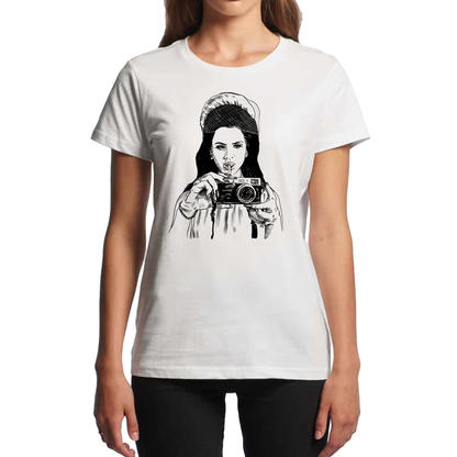 Lana - Women's Classic Tee