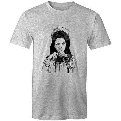 Lana - Classic Tee