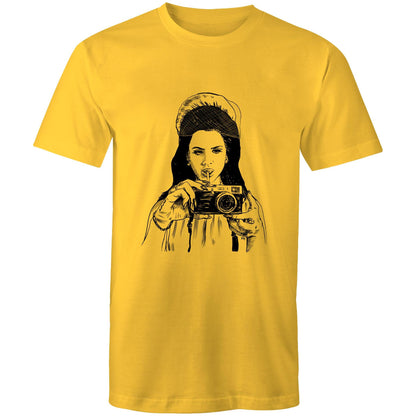 Lana - Classic Tee