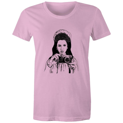 Lana - Women's Classic Tee