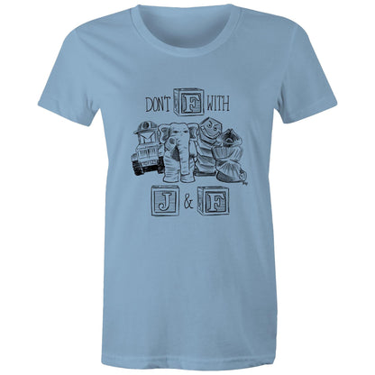 Johnson & Friends - Women's Classic Tee